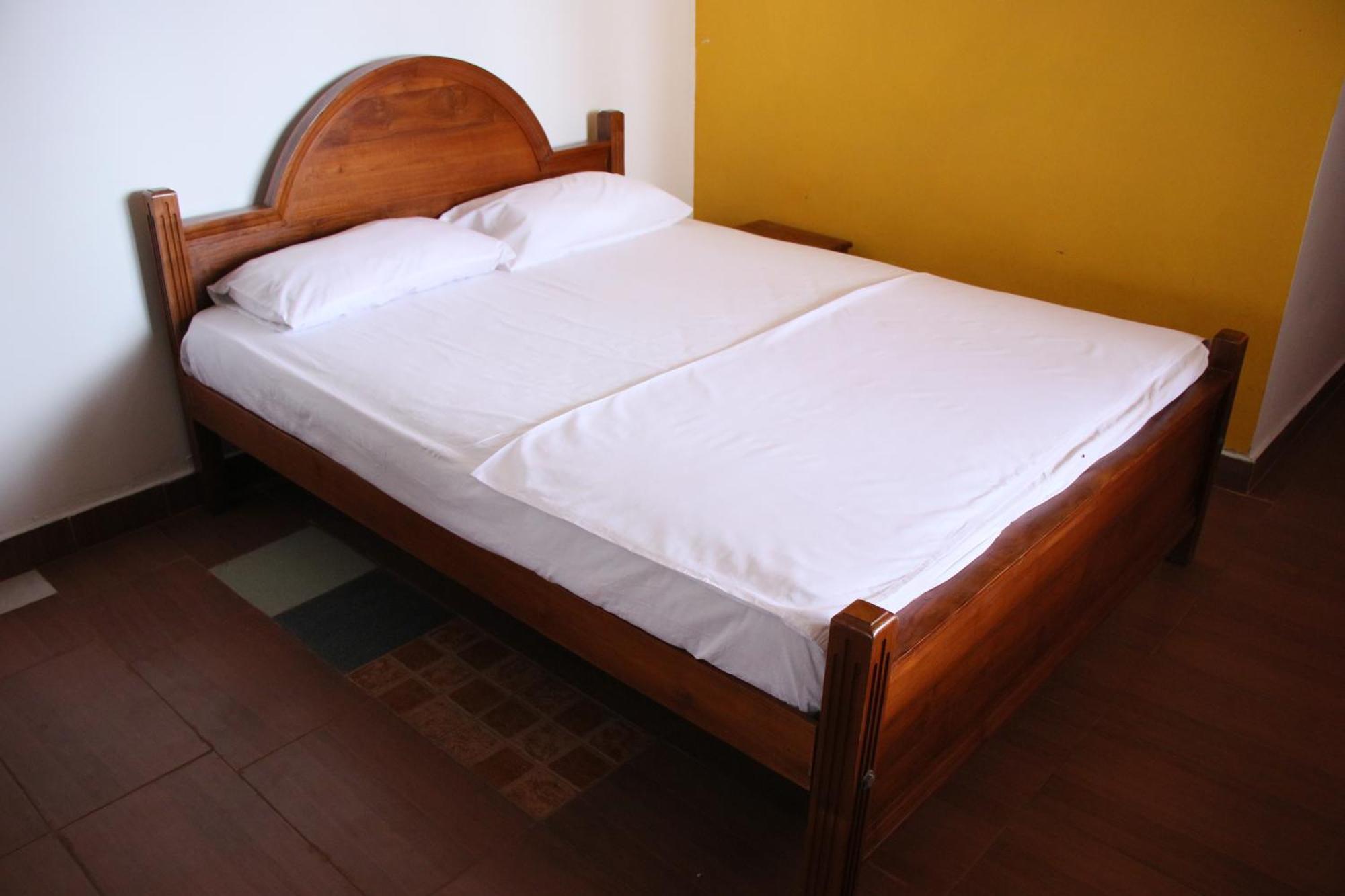 Caritas Rest Hotell Galle Exteriör bild