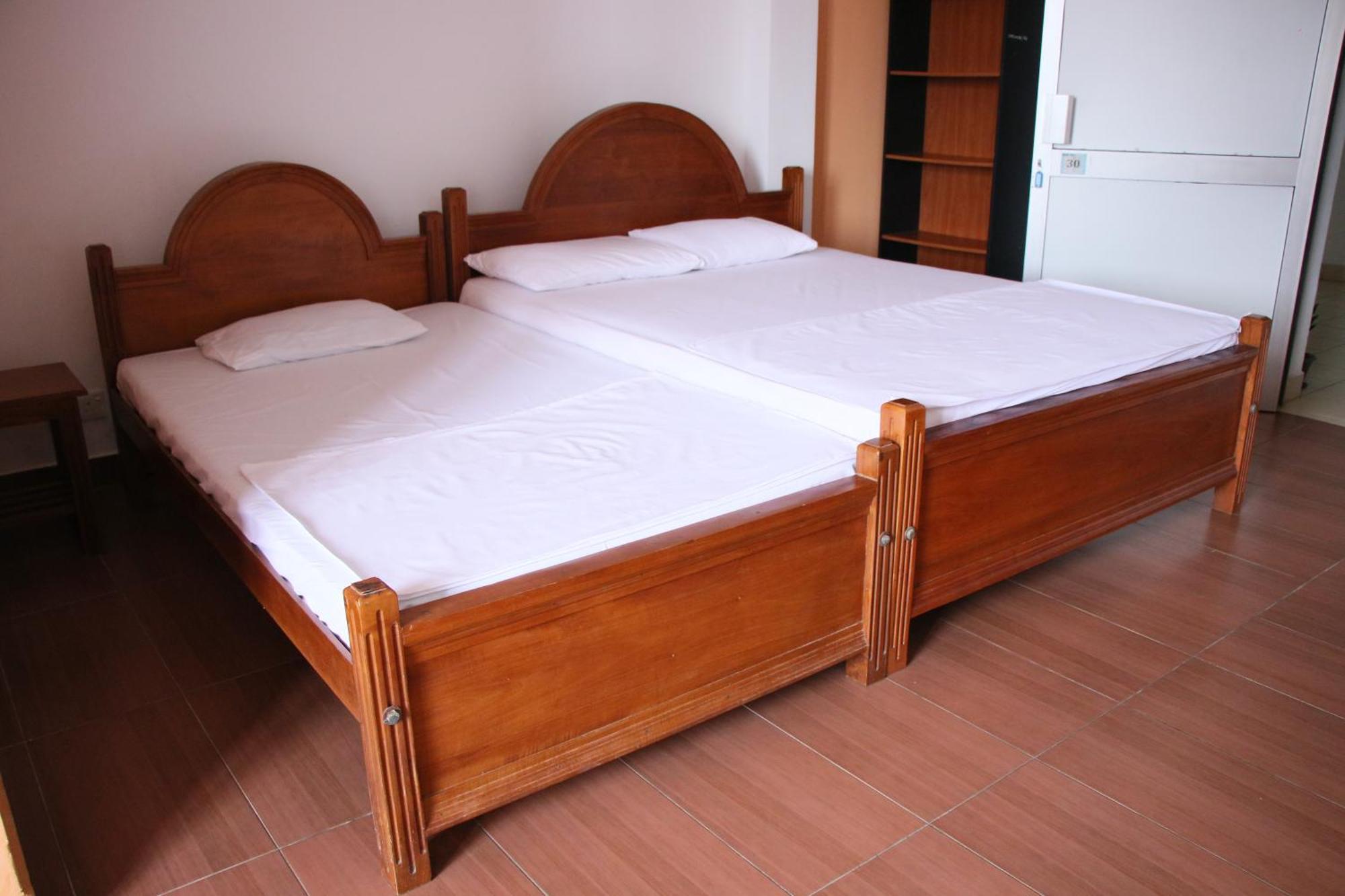 Caritas Rest Hotell Galle Exteriör bild