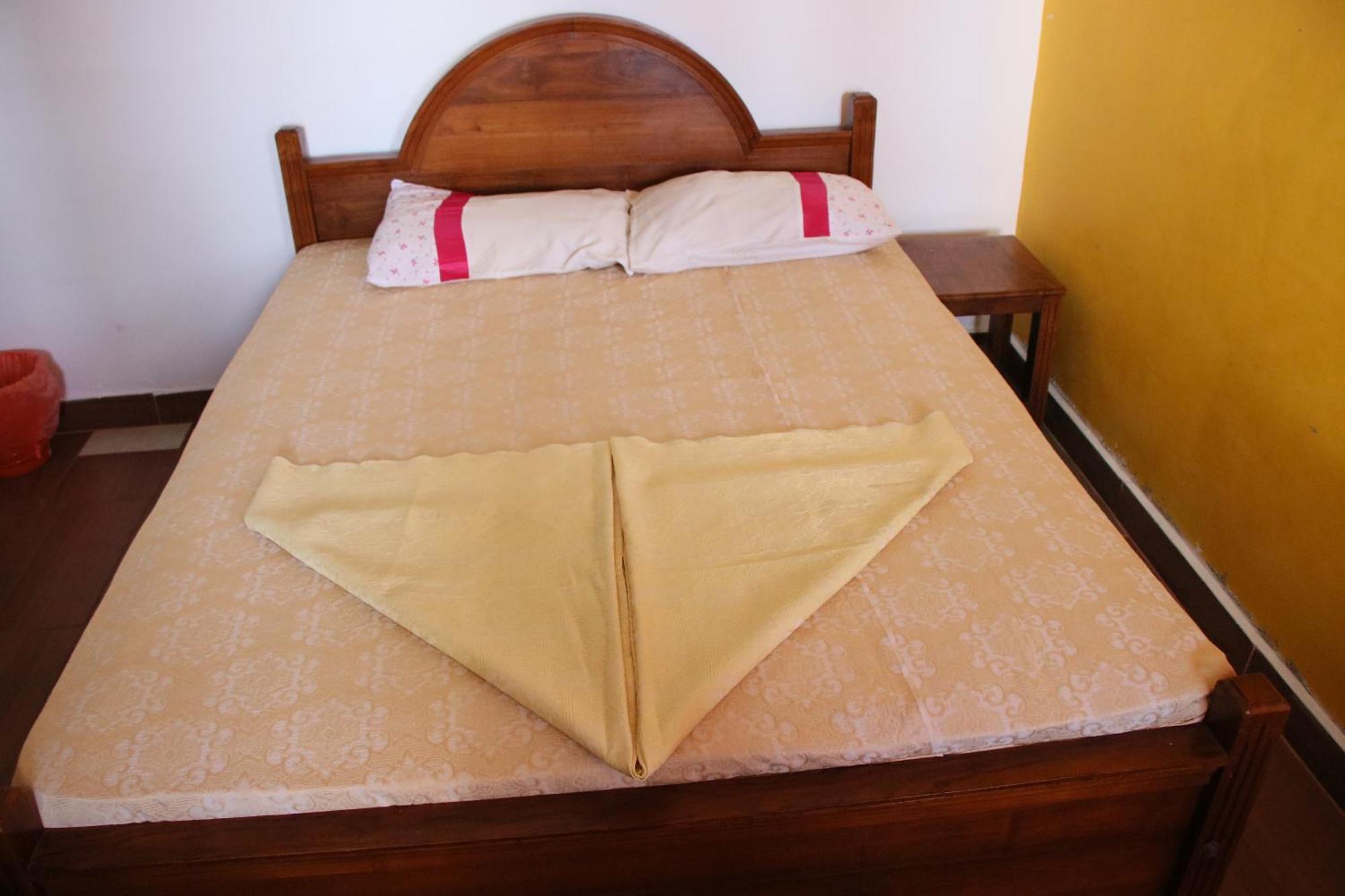 Caritas Rest Hotell Galle Exteriör bild
